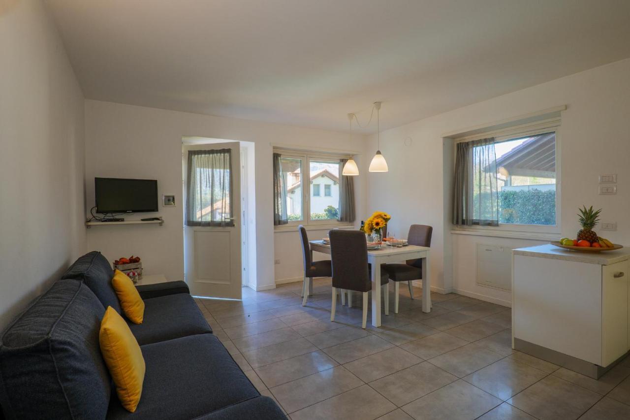 קוליקו Residence Girasole Casa Rossa A מראה חיצוני תמונה