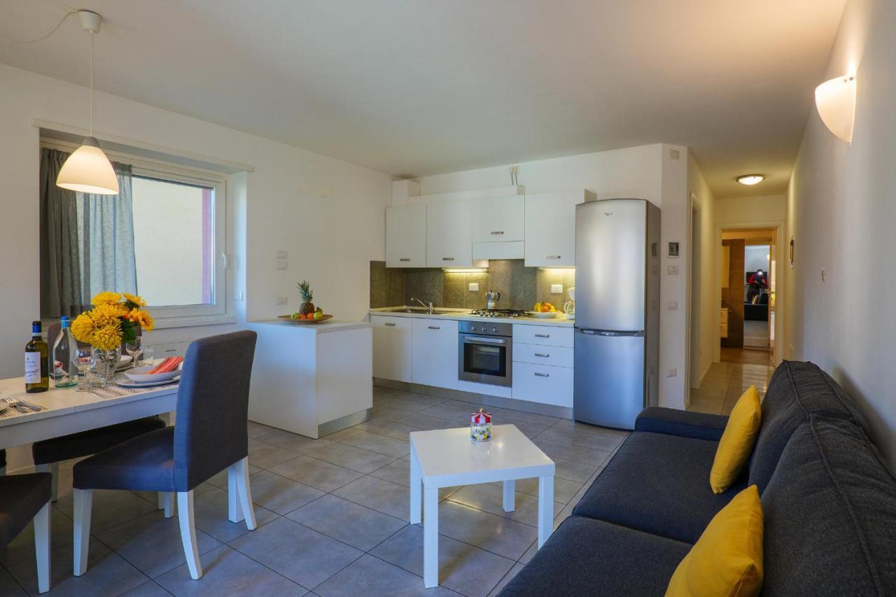 קוליקו Residence Girasole Casa Rossa A מראה חיצוני תמונה