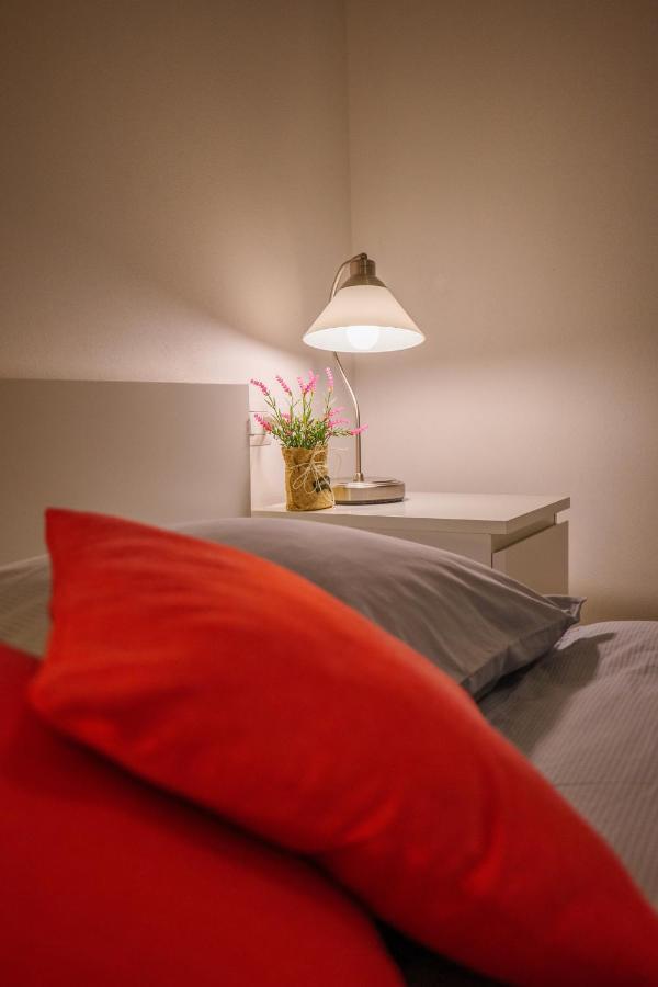 קוליקו Residence Girasole Casa Rossa A מראה חיצוני תמונה